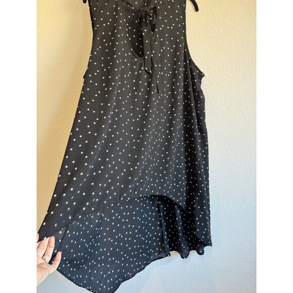 Torrid 2 Women's Sleeveless Black Star Print Pullover High Low Chiffon Duster 2X - Picture 2 of 8